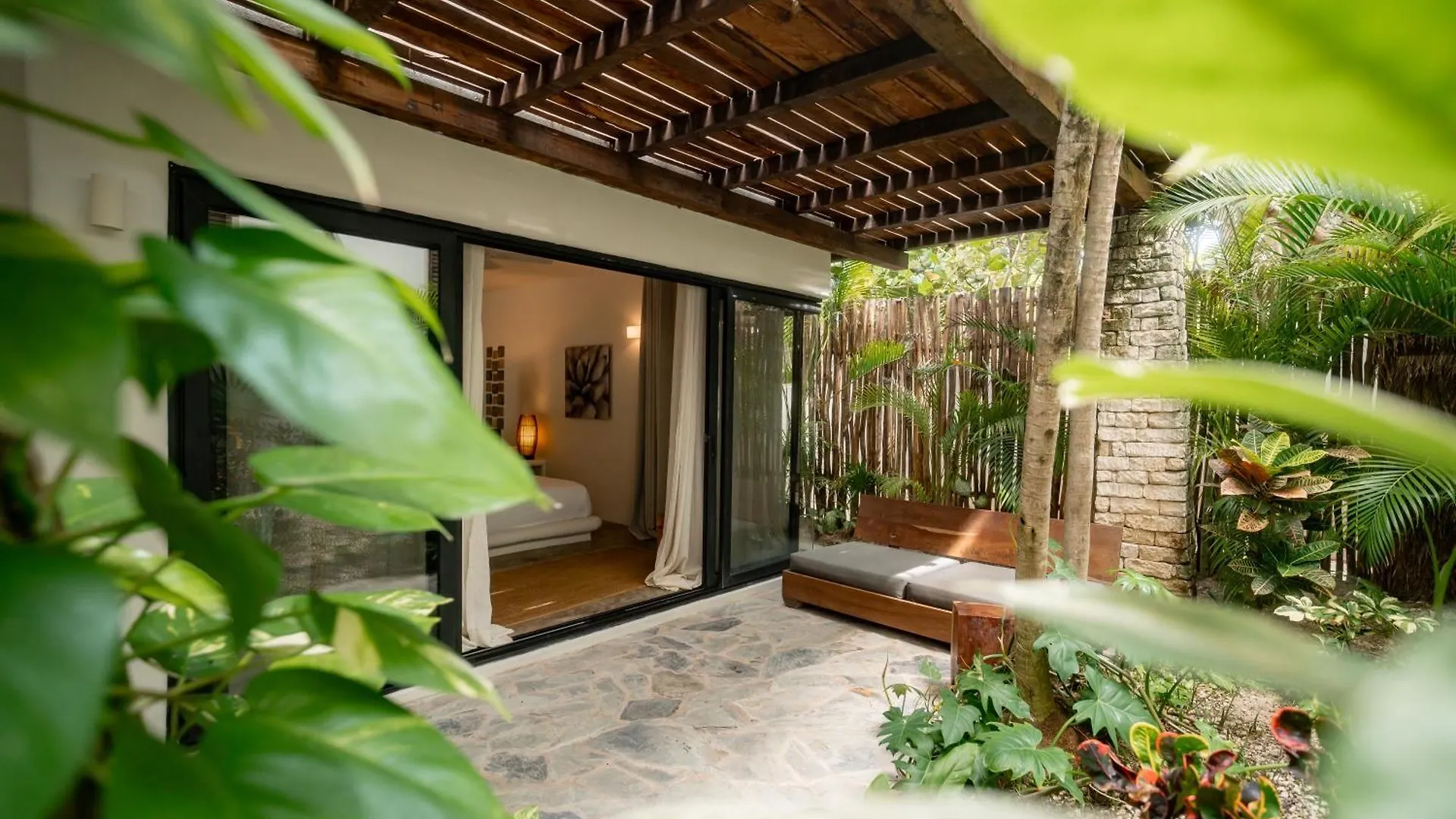 Chiringuito Tulum Hotel 4*,