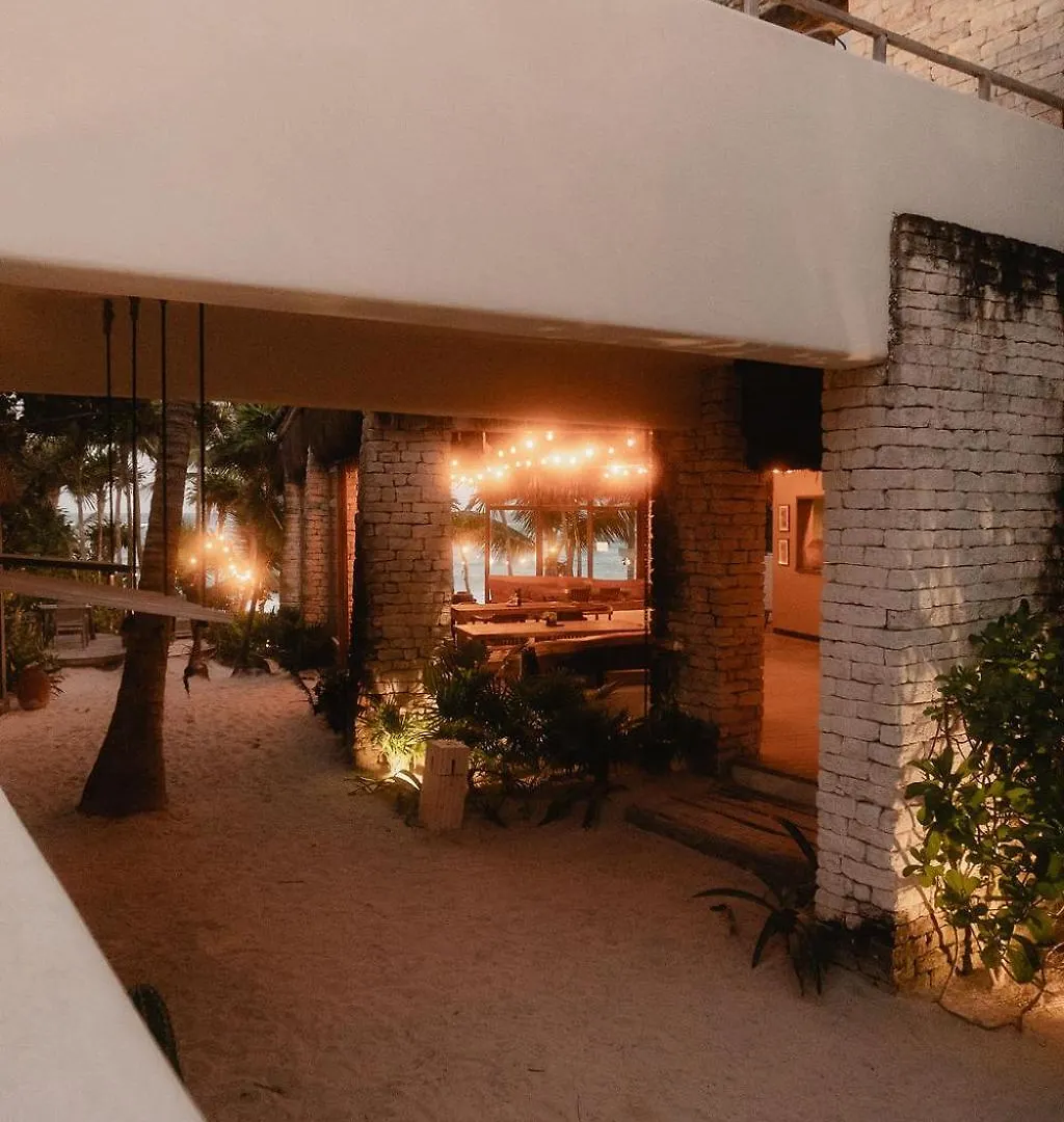 Hotel Chiringuito Tulum 4*,  México